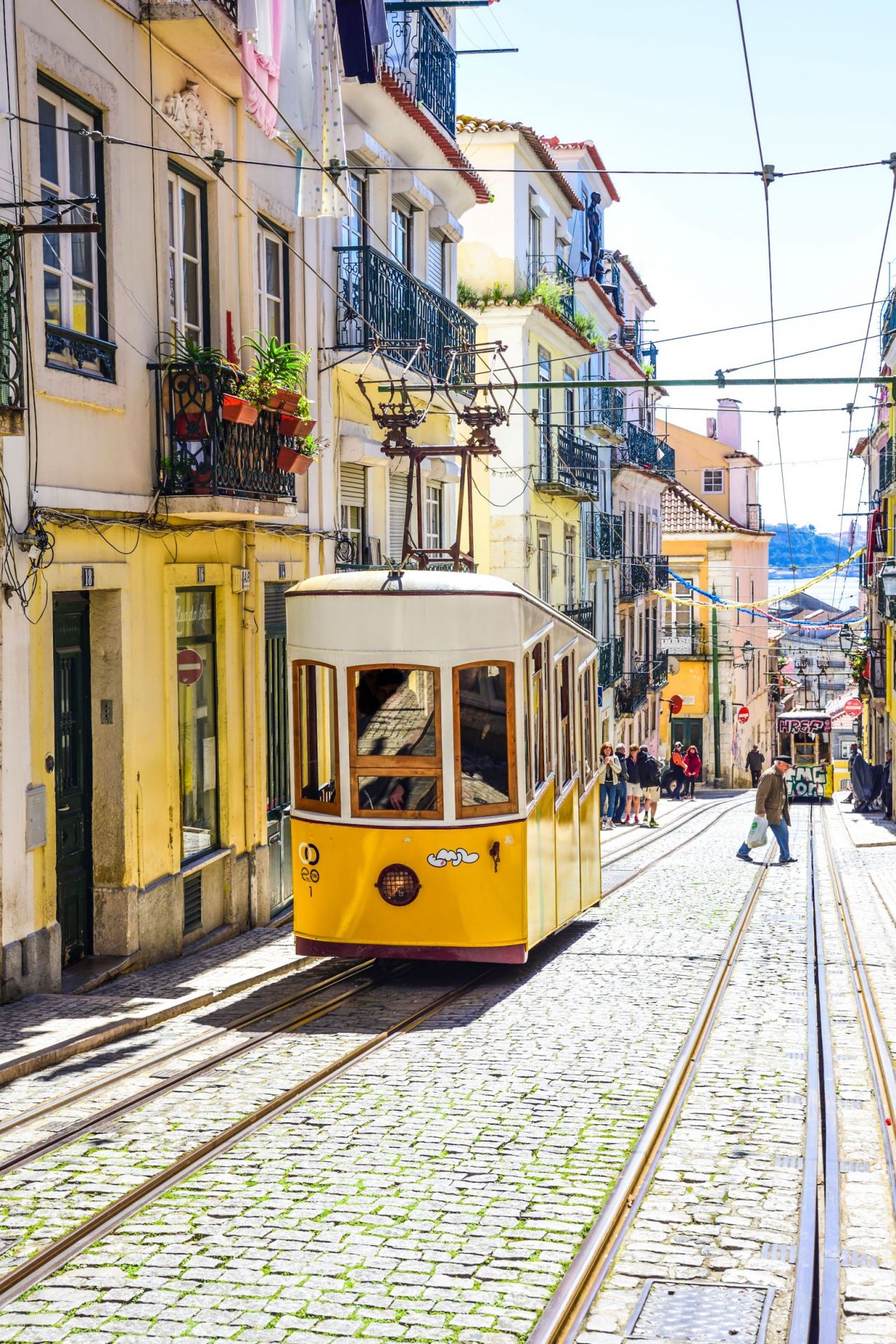 Portugal_Lissabon_Straßenbahn