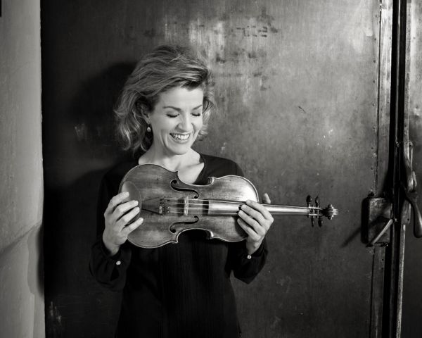 Anne_Sophie_Mutter_copyright_Monika_Höfler_2015