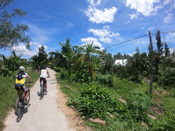 Vietnam_Radfahren_Cai_Be