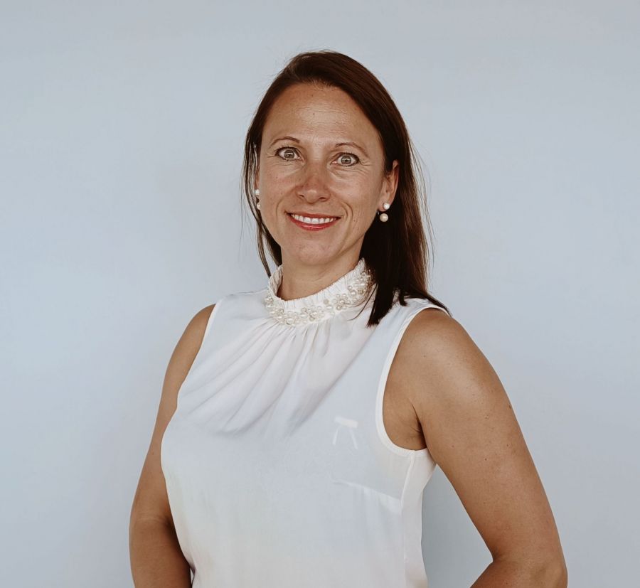 Frau Yvonne Spenger